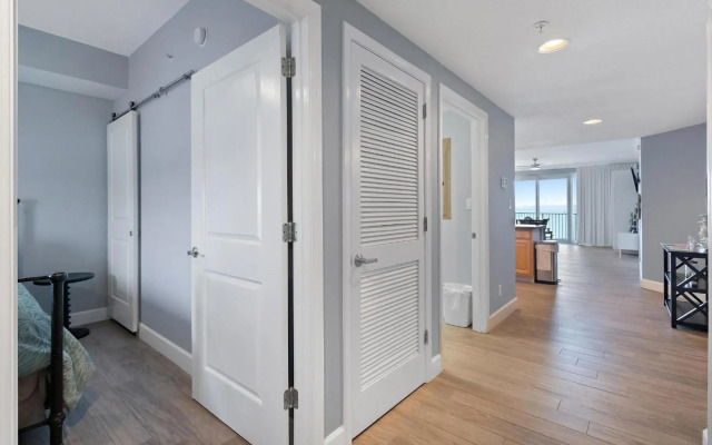 Grandview East 903