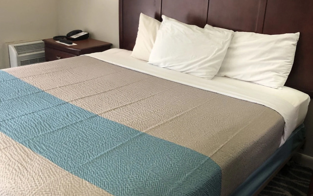 Motel 6 Shartlesville, PA