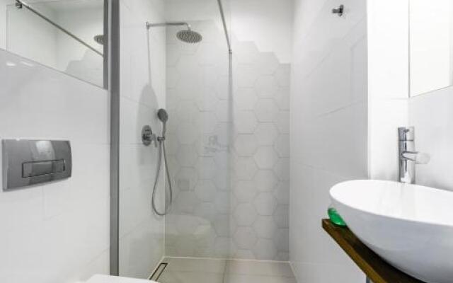 Central Station Apartments