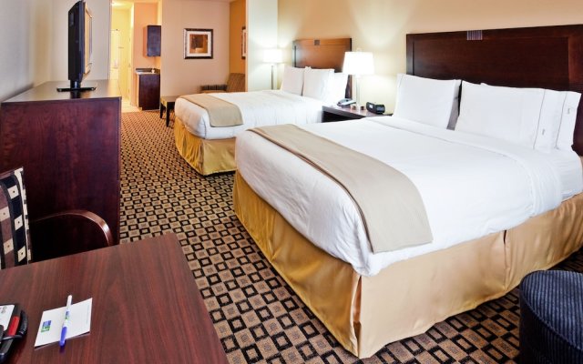 Holiday Inn Express Hotel &amp Suites Clovis, an IHG Hotel