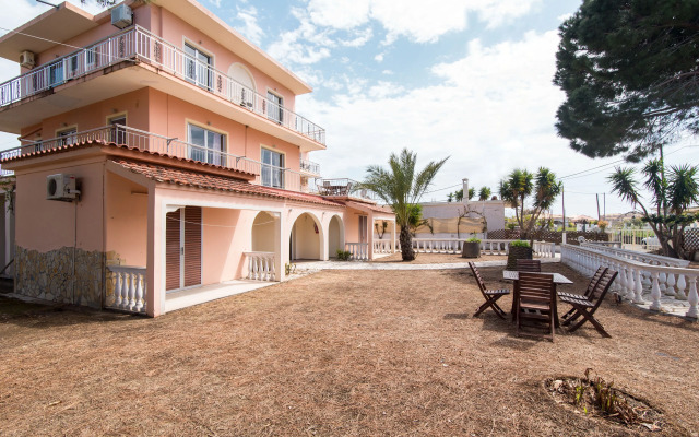 Southgate Apartments
