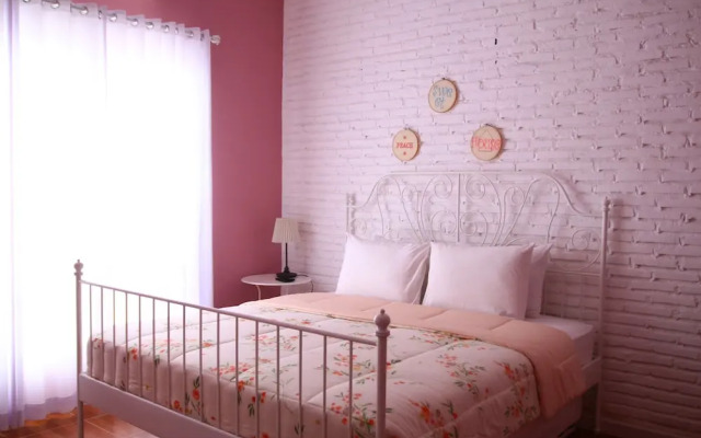 Sweet Peach House