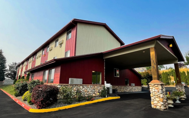 Super 8 By Wyndham Moscow / Pullman