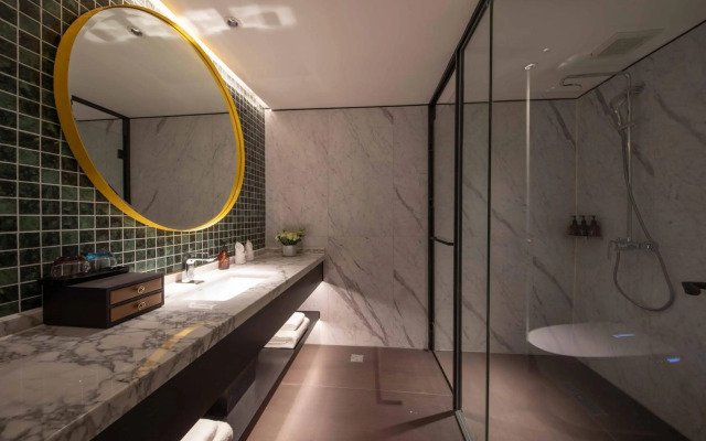JingLai Bushe Hotel Bund Nanjing West Road Shanghai