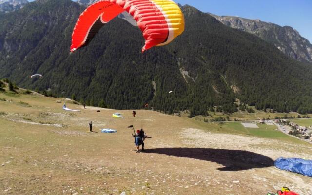 Appart 4 p pied des pistes Risoul 1850