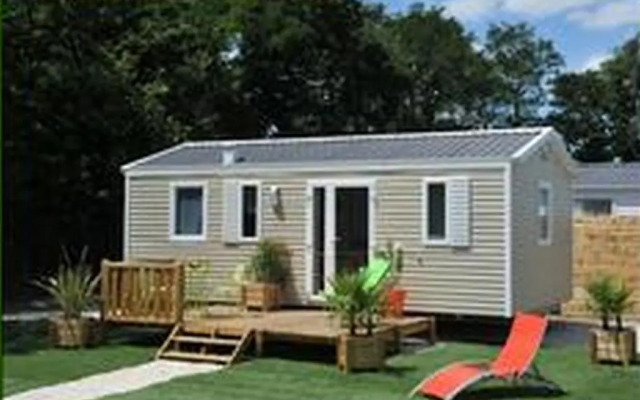 Camping Au Bord de lAisne