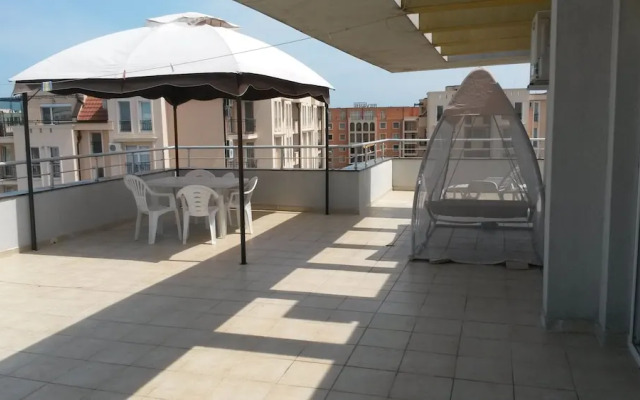 Sunny View Studio