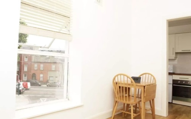 Charles St Serviced Accommodation