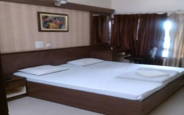 Hotel Luxmount