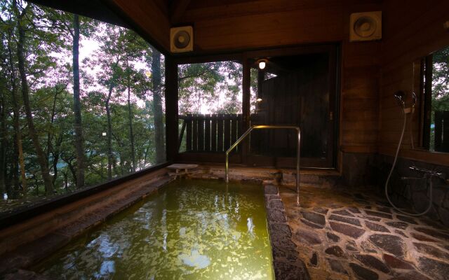 Shukubo Kawaseminoshou - The Kingfisher resort -