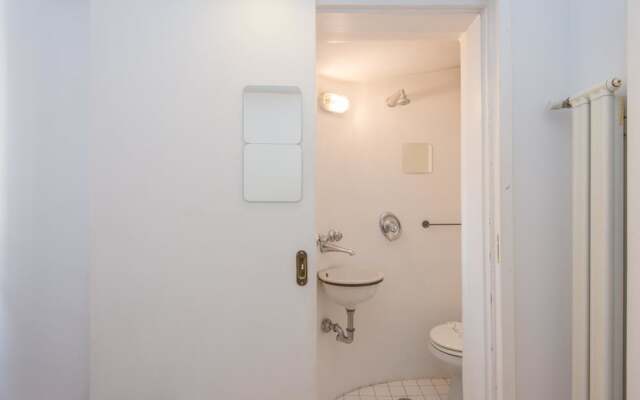 RSH Piazza Navona Terrace Hi Tech