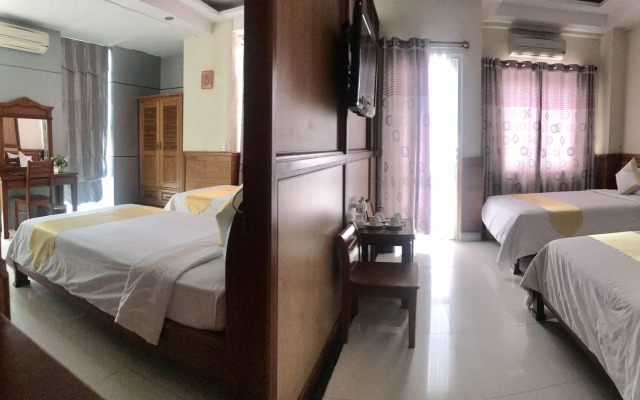 Hoang Yen Canary Hotel