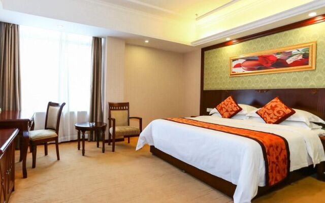 Vienna Hotel Shanghai Fengxian South Bridge Jinhai Road