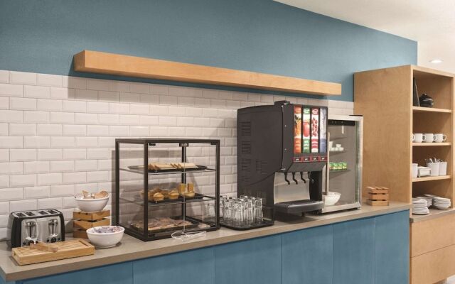 Baymont Inn & Suites by Wyndham The Woodlands