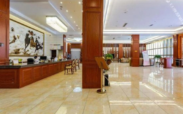 Yaopeng Hotel