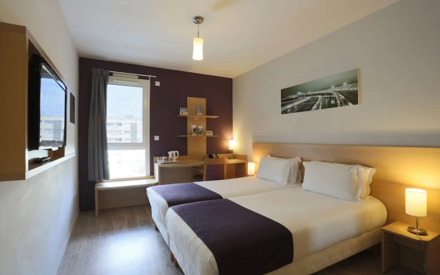 Comfort Suites Lyon Est Eurexpo