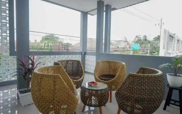 RedDoorz Plus @ Kalpataru