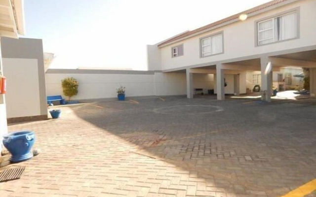 Rocky Shore Guesthouse