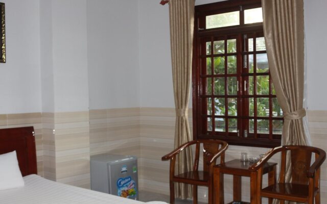 Van An 2 Hotel
