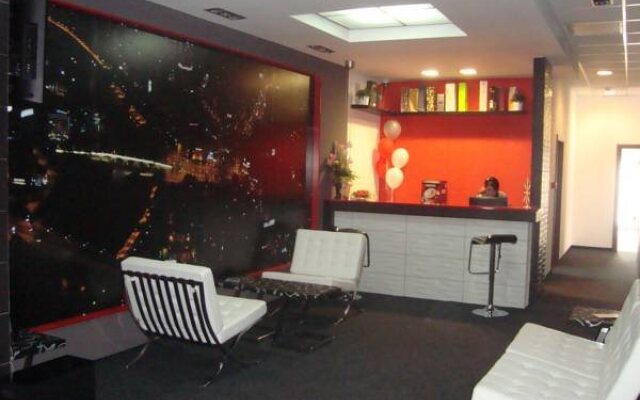 Hotel City Central International