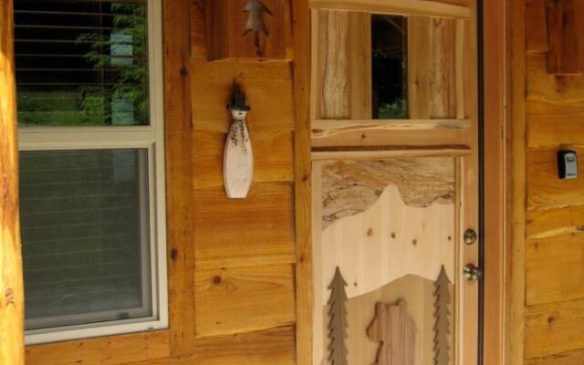 Timberline Pines - Grizzly Tower