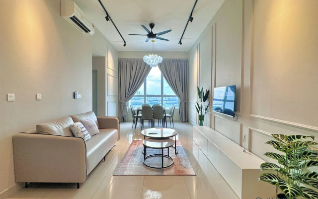 Amber Cove Melaka Sea View by Stayrene