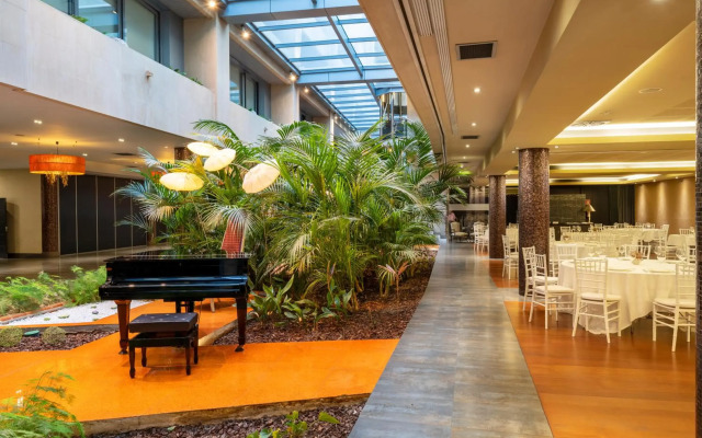 IBERIK Hotel Santo Domingo Plaza