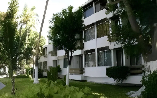 La Concha Beach Hotel & Club