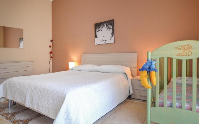Amazing Home in Giarre With Wifi and 3 Bedrooms