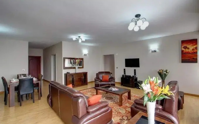 Fenesi Gardens Apartments