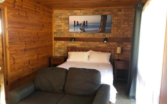 Marlo Hideaway