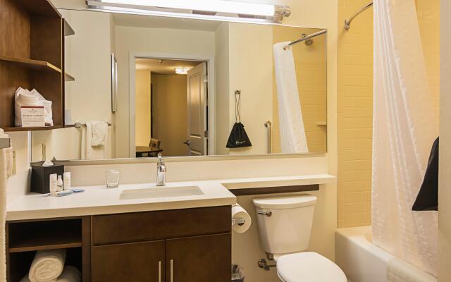Candlewood Suites Pensacola - University Area by IHG