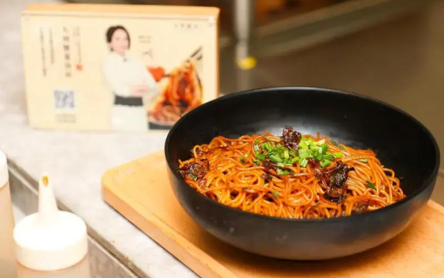 Ji Hotel (Shanghai Xujiahui Guanshengyuan Road)