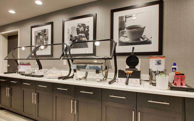 Hampton Inn & Suites Knightdale Raleigh