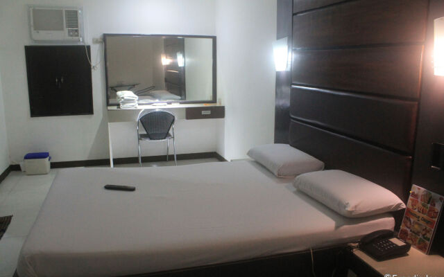 Halina Drive Inn Hotel - Pasay