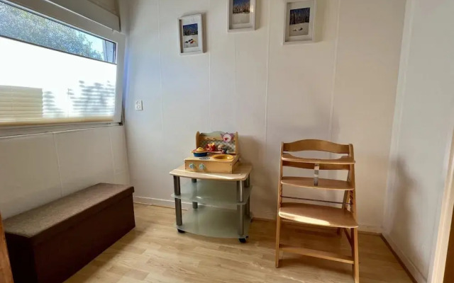 Spacious Bungalow With Garden in Park Eureka