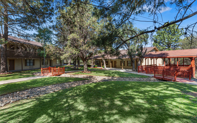 Best Western Pine Springs Inn