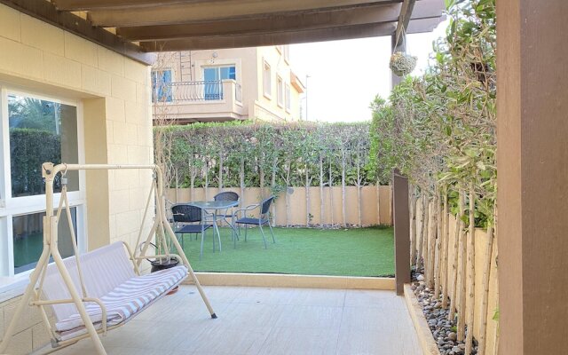 Lux BnB 2BDR Private Garden