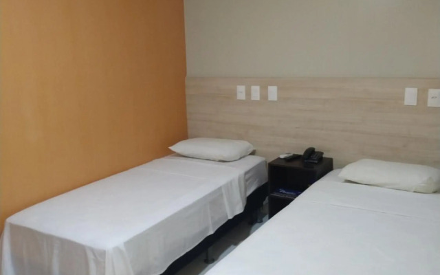 Hotel Executivo Boulevard