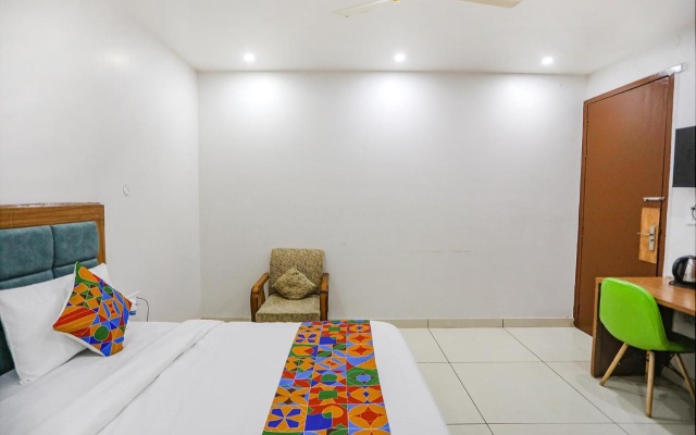 Fabhotel Well Stay