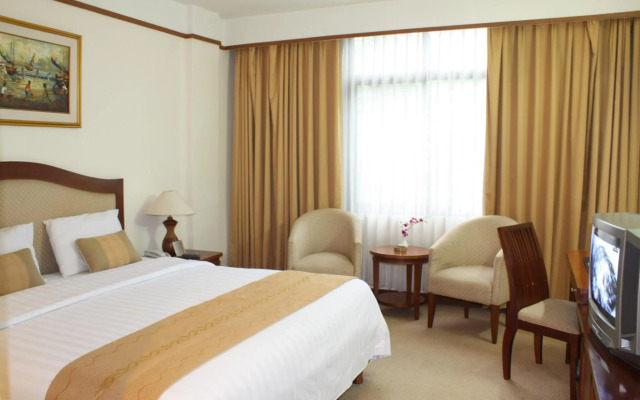 Grand Pasundan Convention Hotel