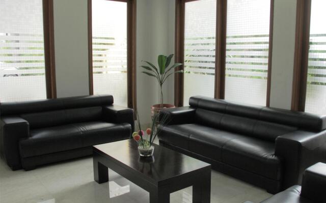 Hotel Puri Mega