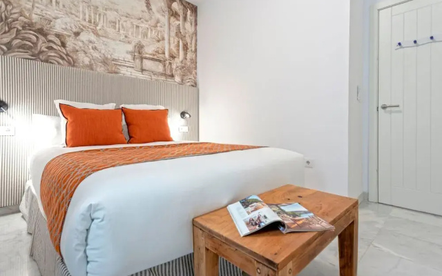 Exclusive Apartment in Seville Center Francos Viii