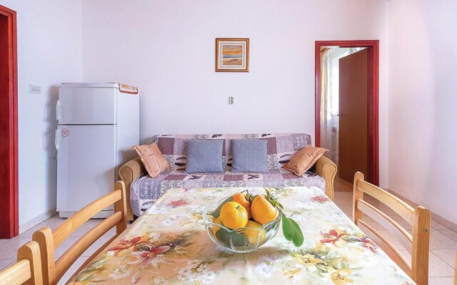 Nice Apartment in Pula With 2 Bedrooms and Wifi