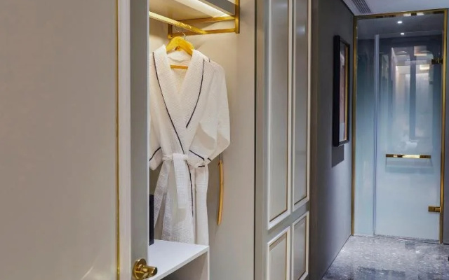 Sky Fortune Boutique Hotel
