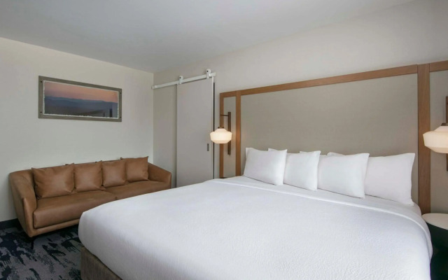 Fairfield Inn by Marriott JFK Airport