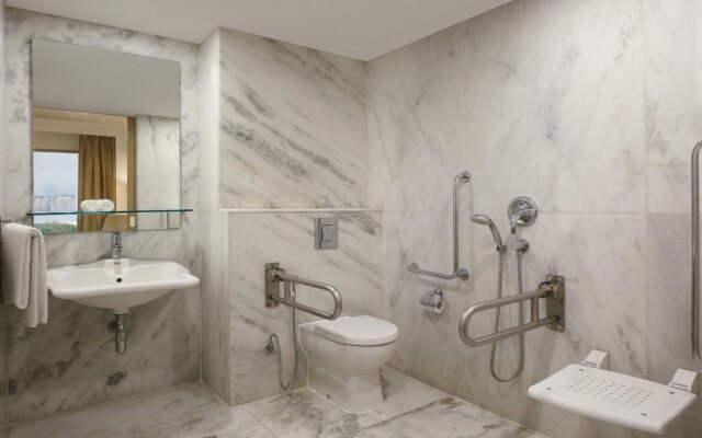 Four Points by Sheraton Hotel & Serviced Apartments, Pune