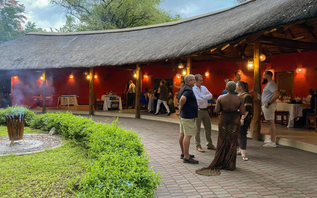 Sefapane Lodges and Safaris