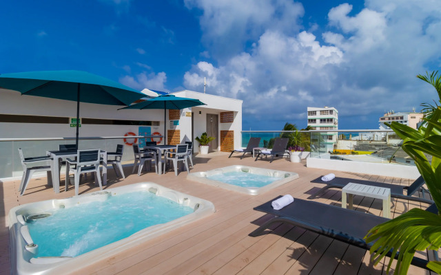 Hotel Bahia Sardina