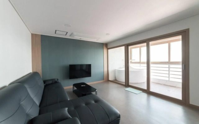 Pohang Beach63 Spa Pension